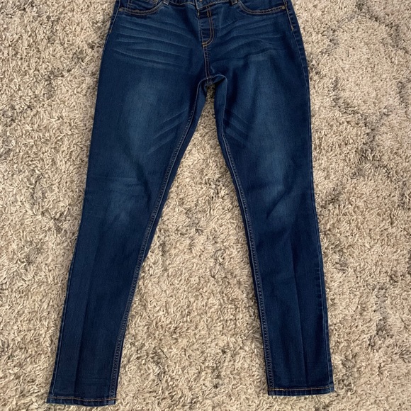 JCPenny Girls Plus Size Skinny Jeans 18 1/2 - Picture 2 of 4